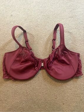 Paramour burgundy embroidered bra size 38C